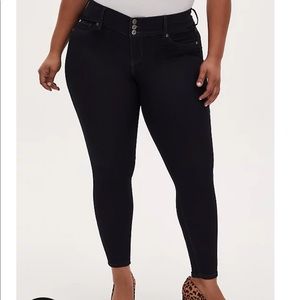 Torrid Super Stretch Jegging 14S